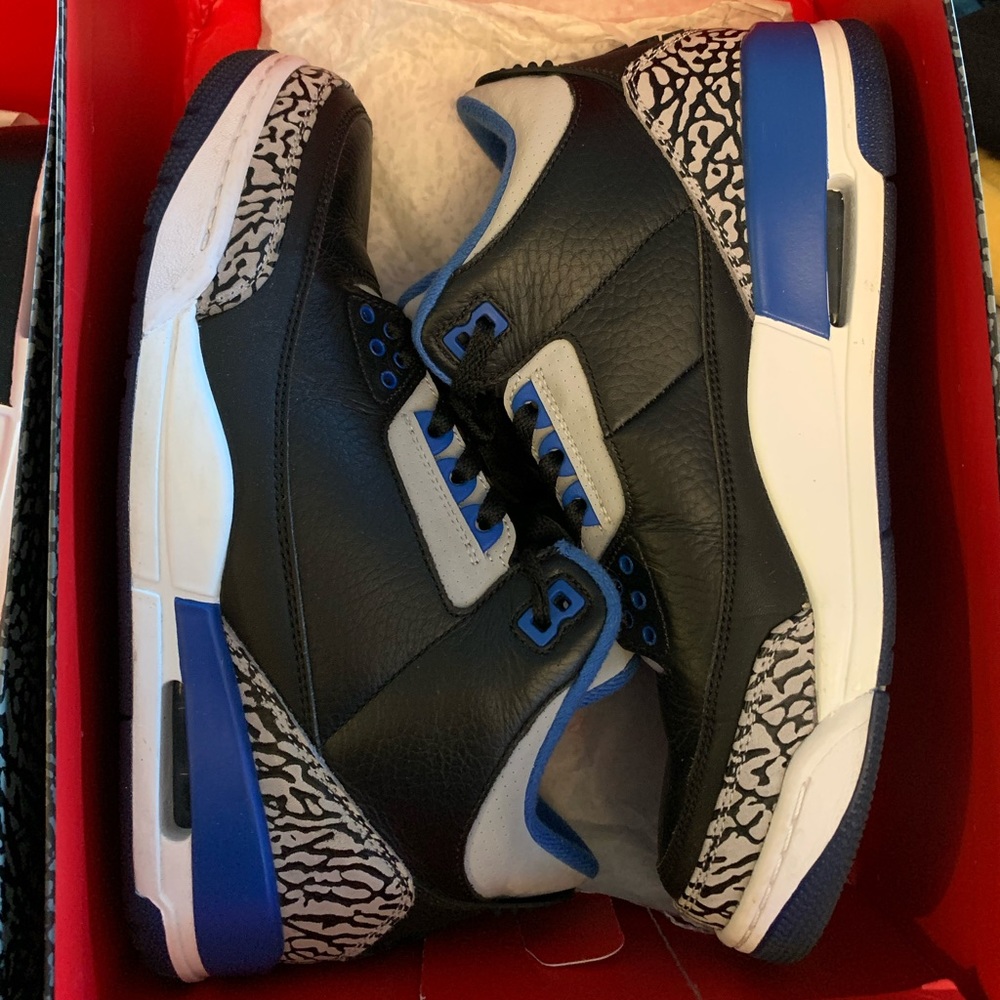 Jordan 3 Retro sport blue